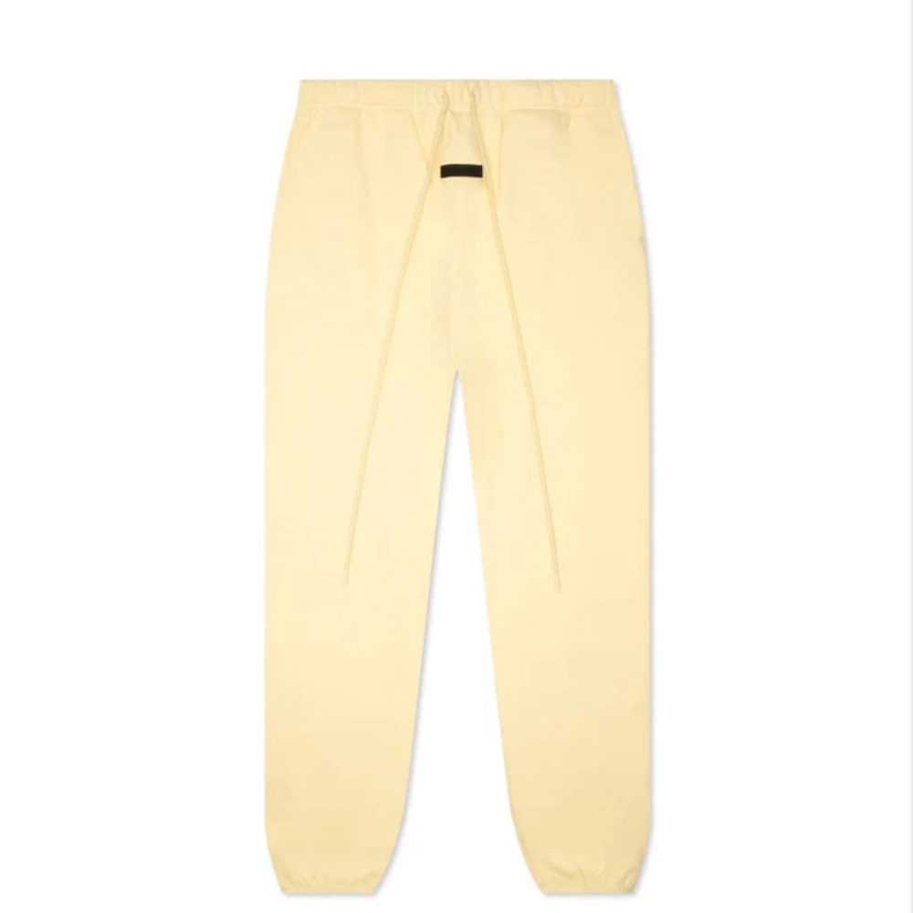SOLD!!!!!!!!!!!
Fear of God, essentials, sweatpants garden, yellow size medium